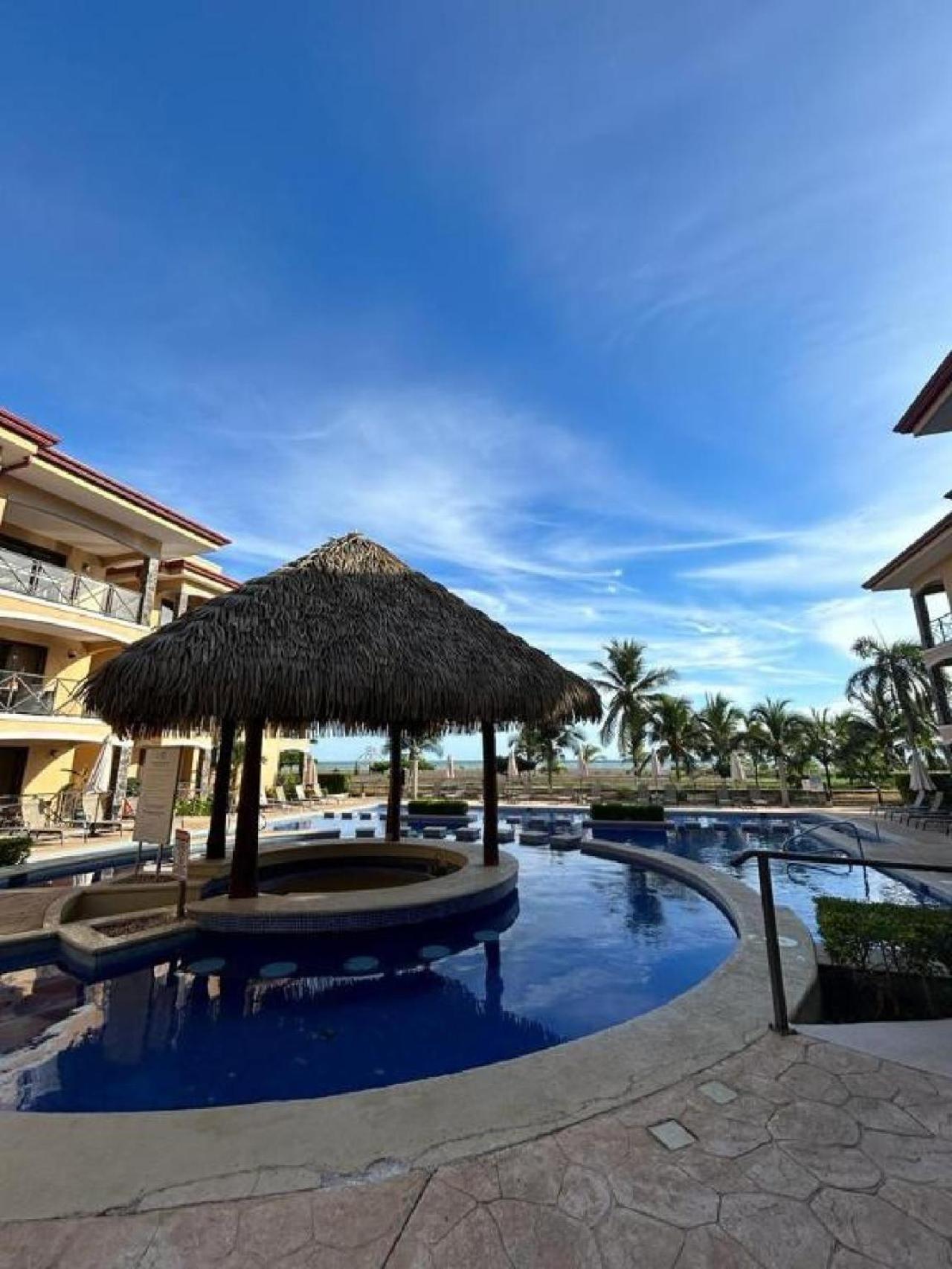 Apartamento De Lujo Las 3 Gotas Jaco, Frente Al Mar Con Vista A La Playa Екстер'єр фото